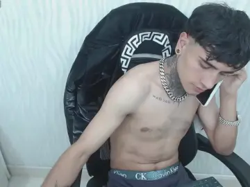 Cam4 Watch Live Sex Cams of vector_x73