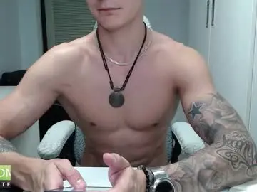 Chaturbate Watch Live Sex Cams of rustynf1tz