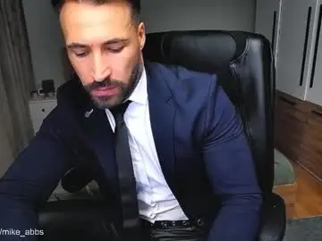 Chaturbate Watch Live Sex Cams of mikestrip