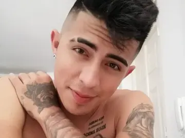 Livejasmin Free Porn Cam of AdamBrowns