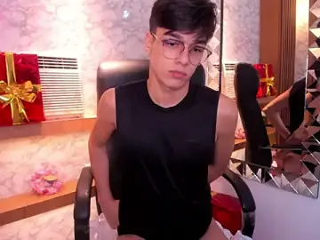 Stripchat Live Sex Cam of Gerony_